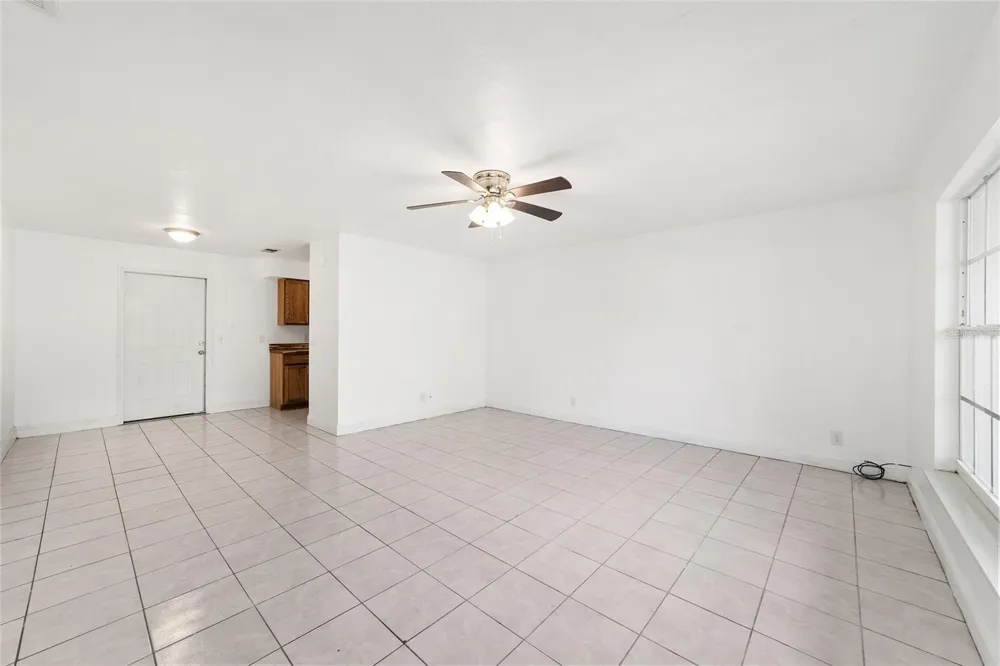 2216 NE 38TH STREET ocala, FL 34479