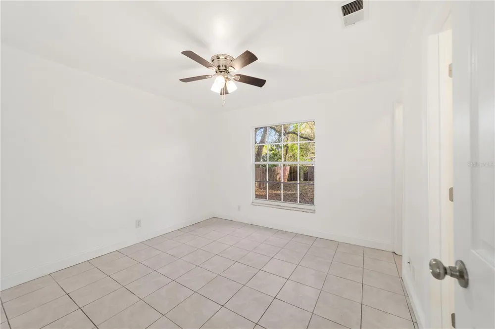 2216 NE 38TH STREET ocala, FL 34479