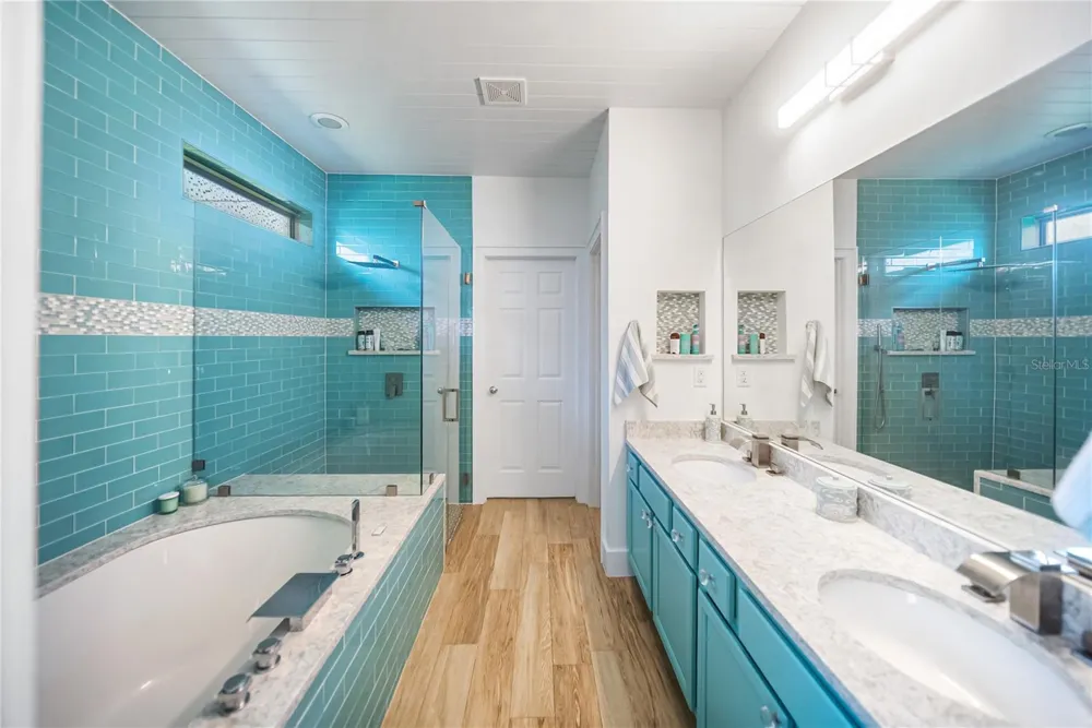 11216 58TH STREET CIRCLE E Parrish, FL 34219
