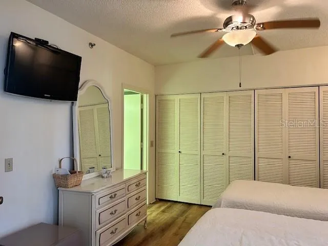 1095 GULF OF MEXICO DRIVE #104 Longboat Key, FL 34228