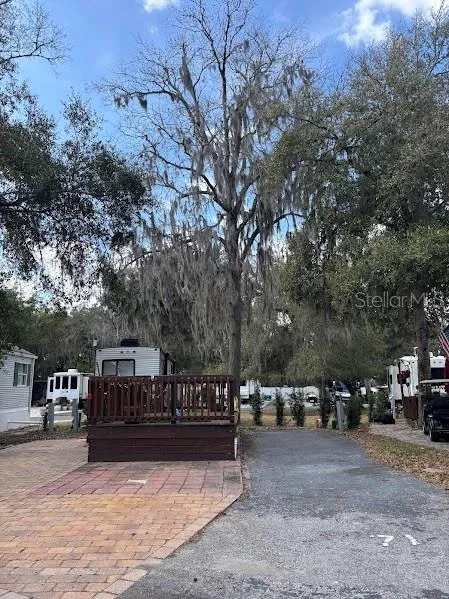 25146 NE 140TH LOOP #71 Salt Springs, FL 32134