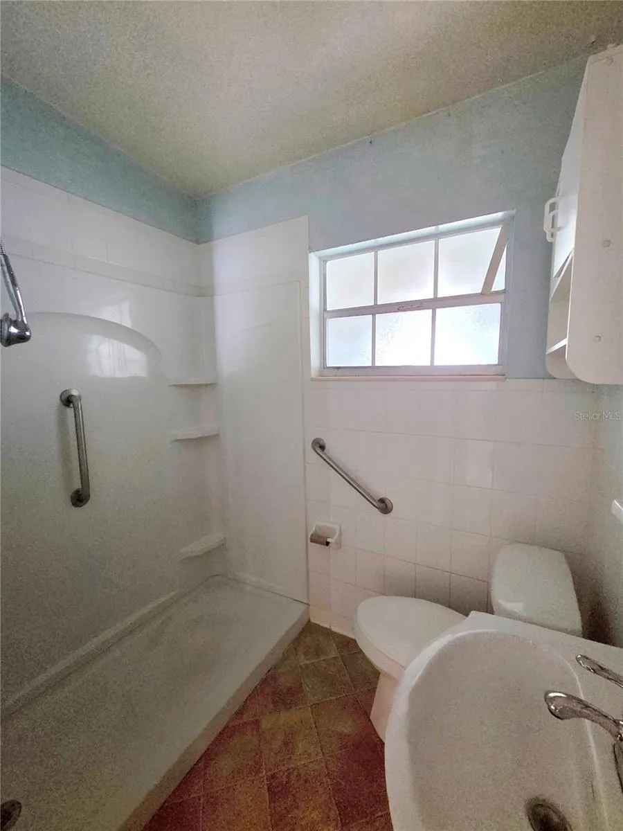 640 FORREST DR Bartow, FL 33830
