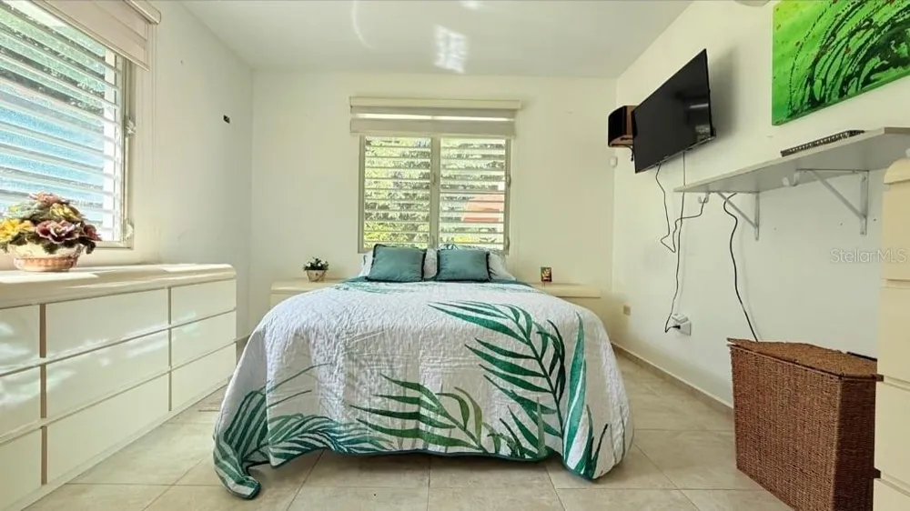177 VANDA STREET Guaynabo, PR 00966