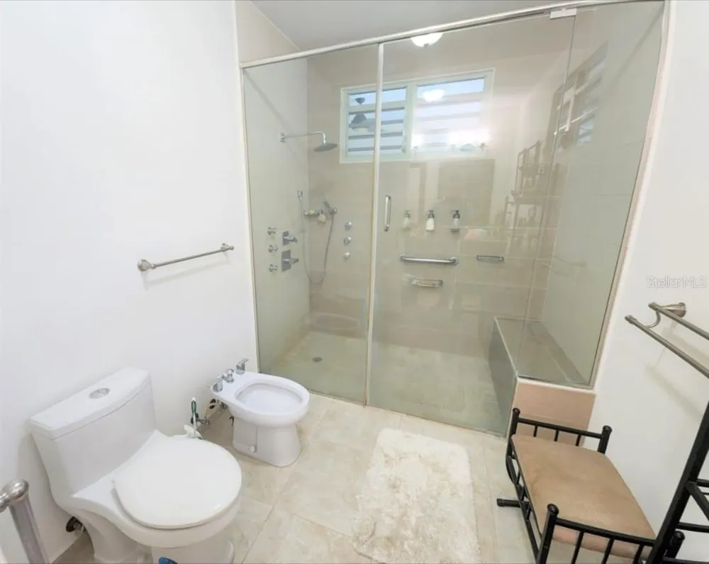 177 VANDA STREET Guaynabo, PR 00966