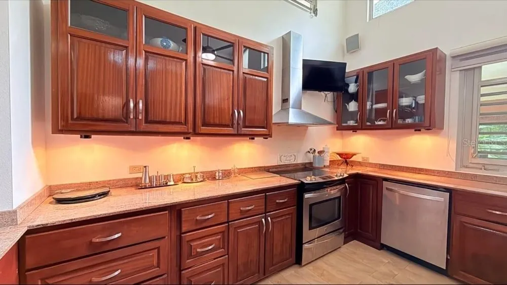 177 VANDA STREET Guaynabo, PR 00966