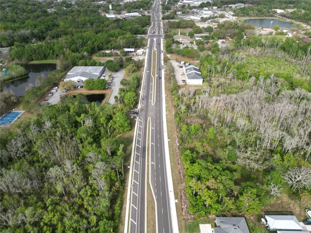 E BROADWAY STREET Oviedo, FL 32765