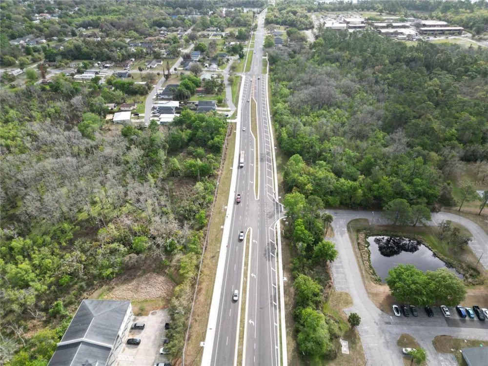 E BROADWAY STREET Oviedo, FL 32765