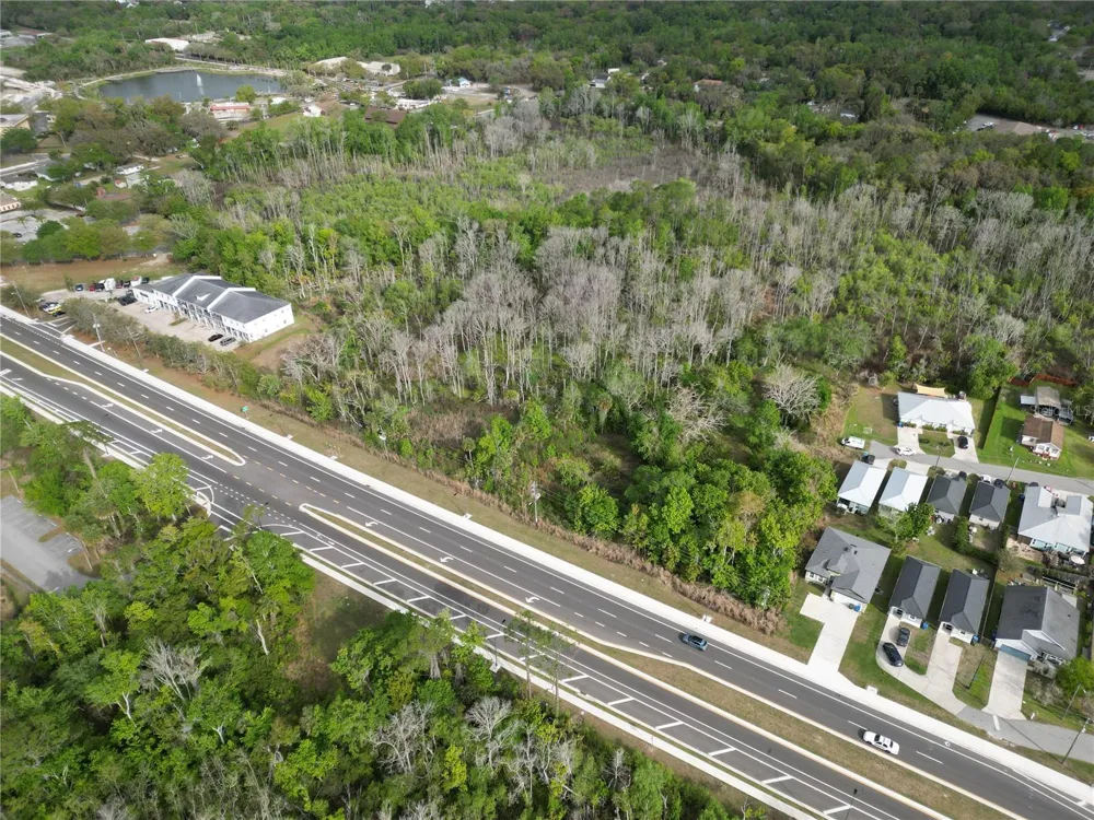 E BROADWAY STREET Oviedo, FL 32765