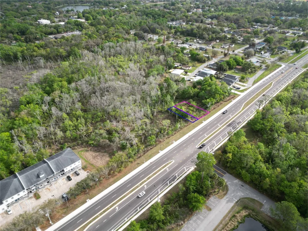 E BROADWAY STREET Oviedo, FL 32765