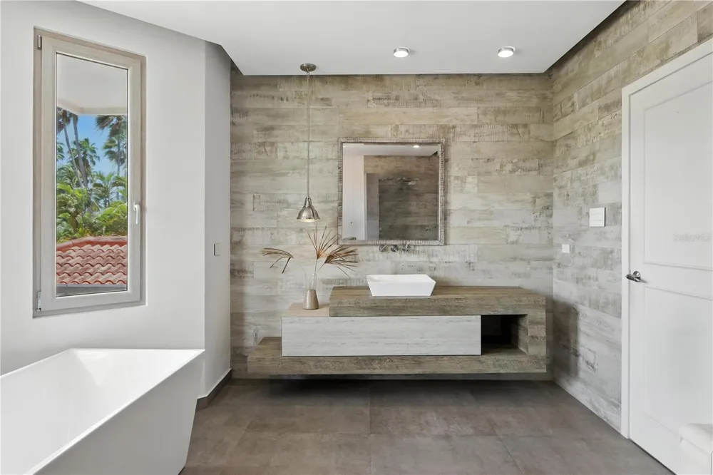 5 THE GREENS VILLAS AT DORADO BEACH Dorado, PR 00646