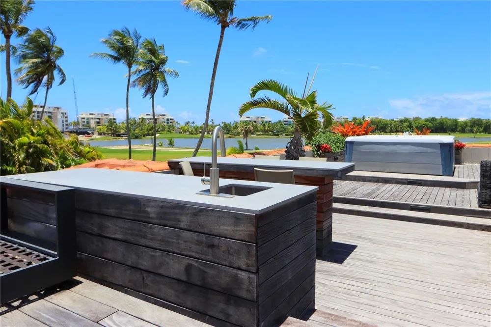 5 THE GREENS VILLAS AT DORADO BEACH Dorado, PR 00646