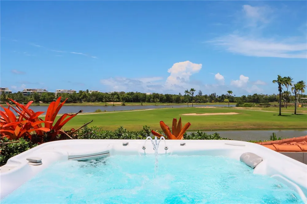 5 THE GREENS VILLAS AT DORADO BEACH Dorado, PR 00646