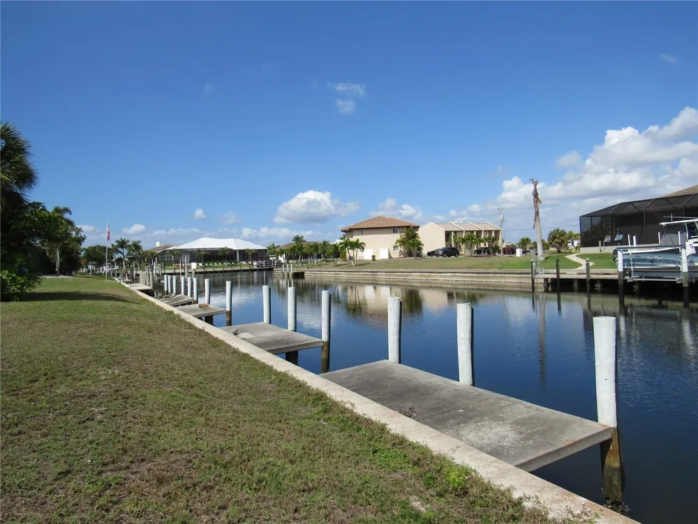 2818 & 2824 MAGDALINA DRIVE Punta Gorda, FL 33950