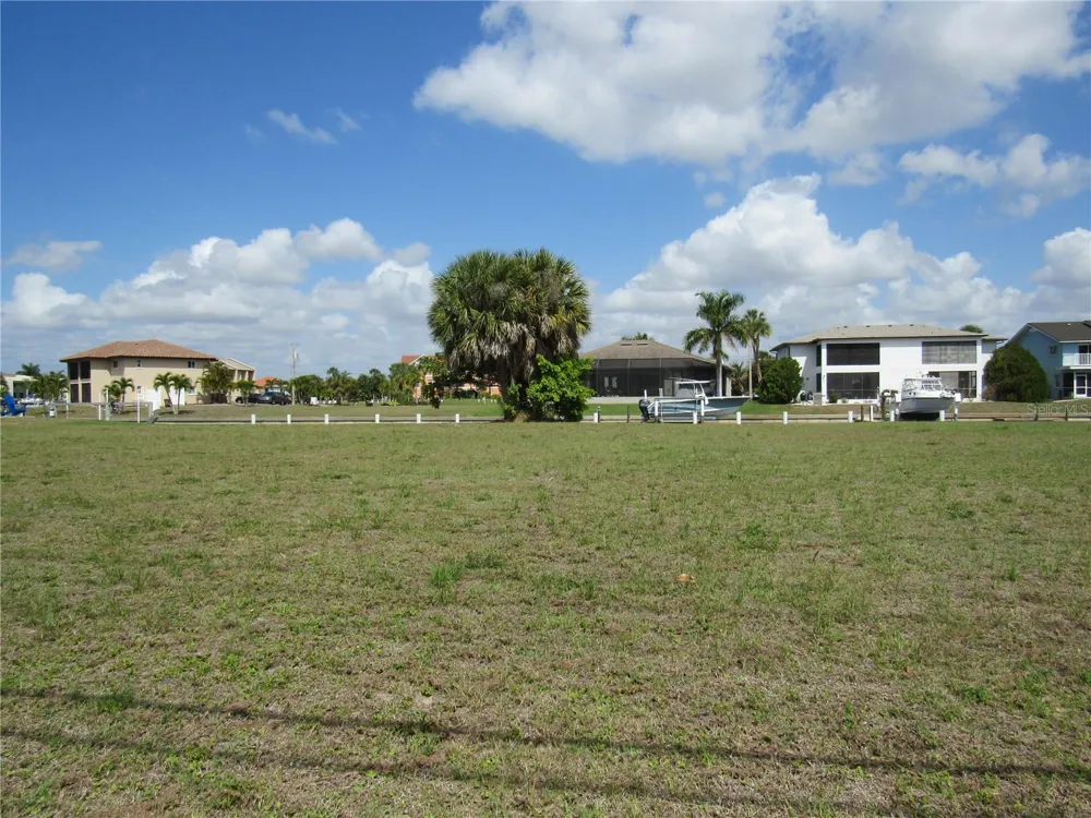 2818 & 2824 MAGDALINA DRIVE Punta Gorda, FL 33950