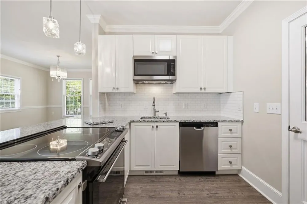 6 Willow Oak Elon, NC 27244