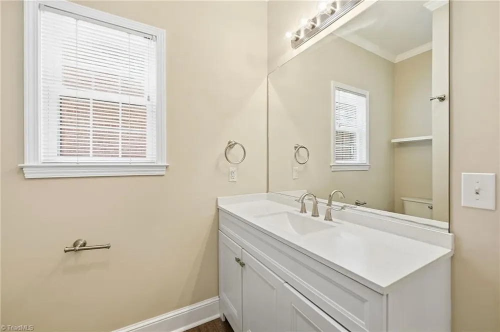 6 Willow Oak Elon, NC 27244