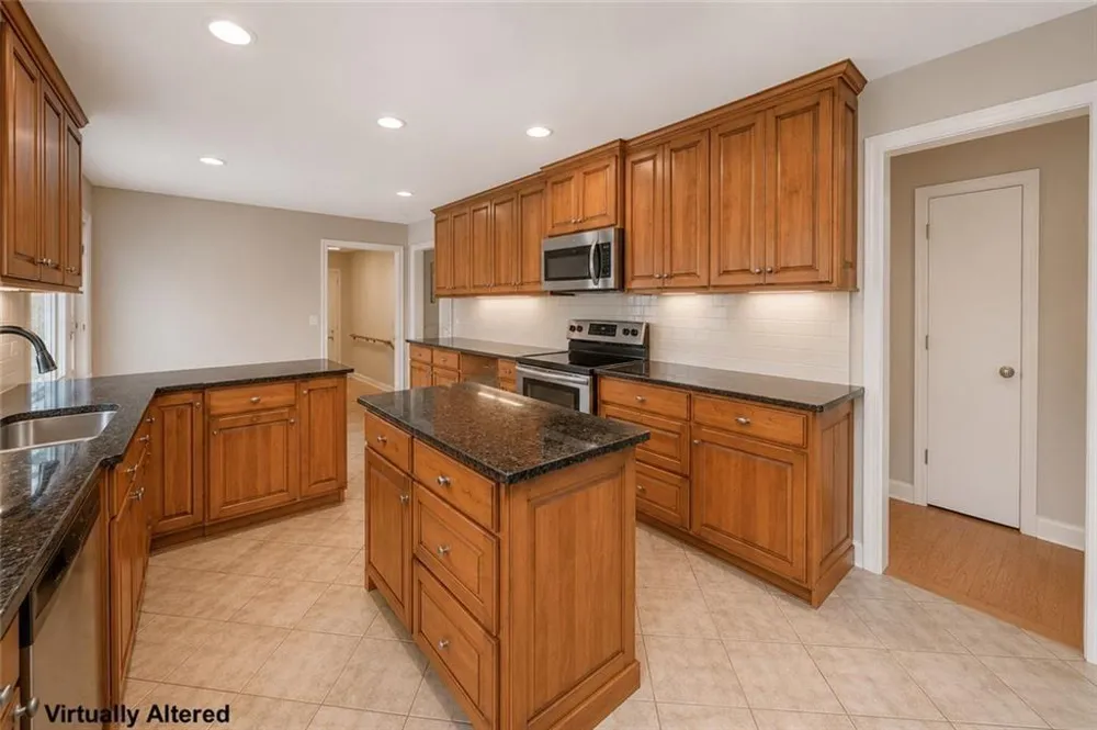 1268 Riverbend Road Demorest, GA 30535