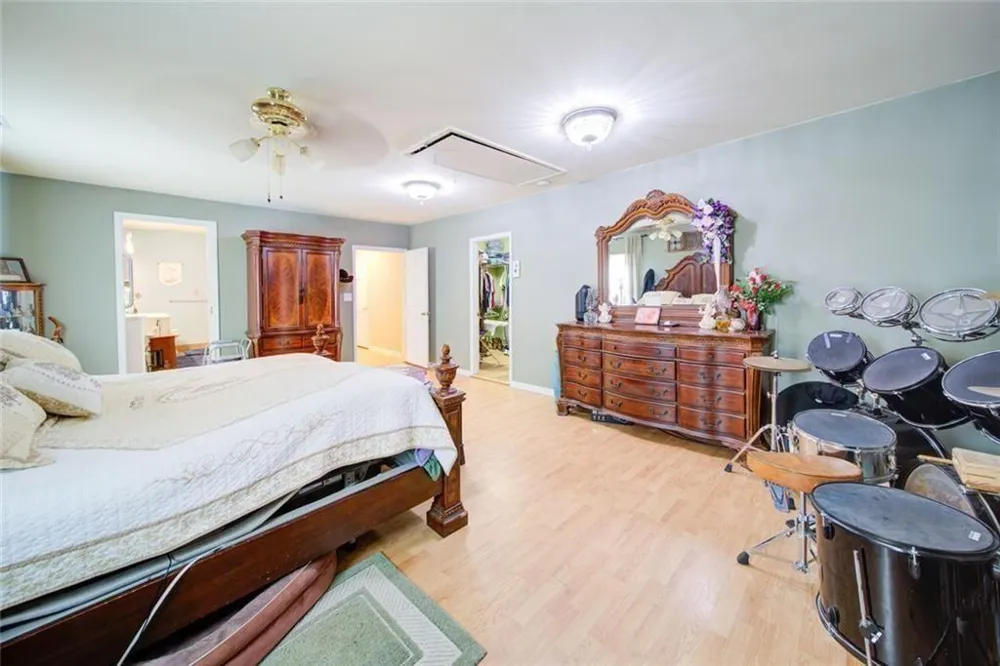 1268 Riverbend Road Demorest, GA 30535
