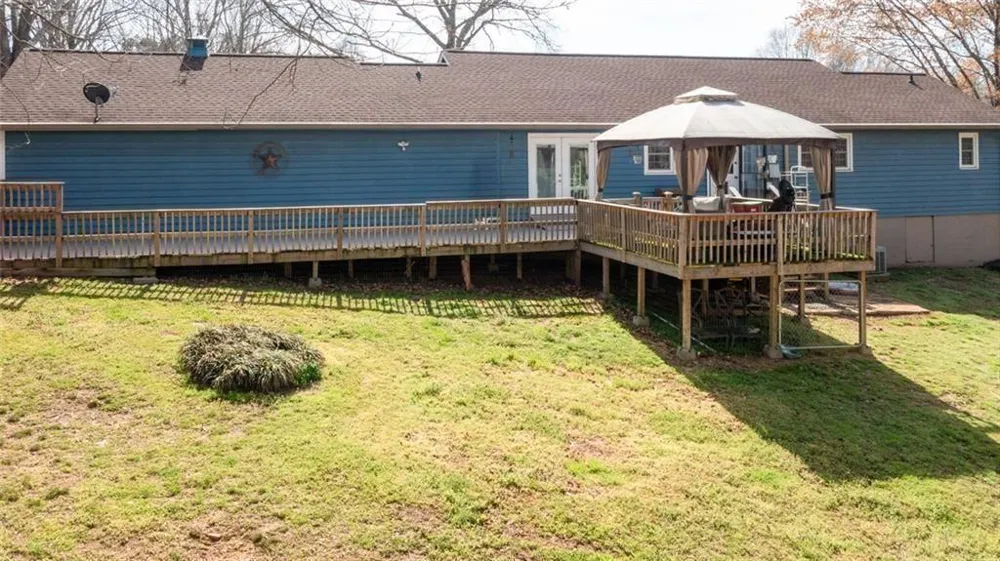 1268 Riverbend Road Demorest, GA 30535