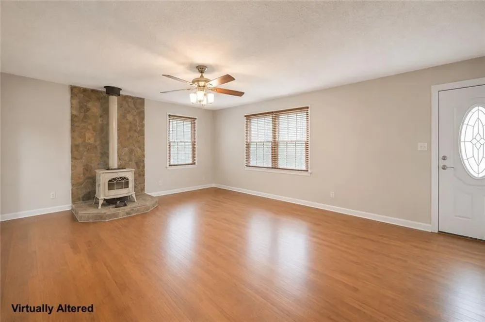 1268 Riverbend Road Demorest, GA 30535