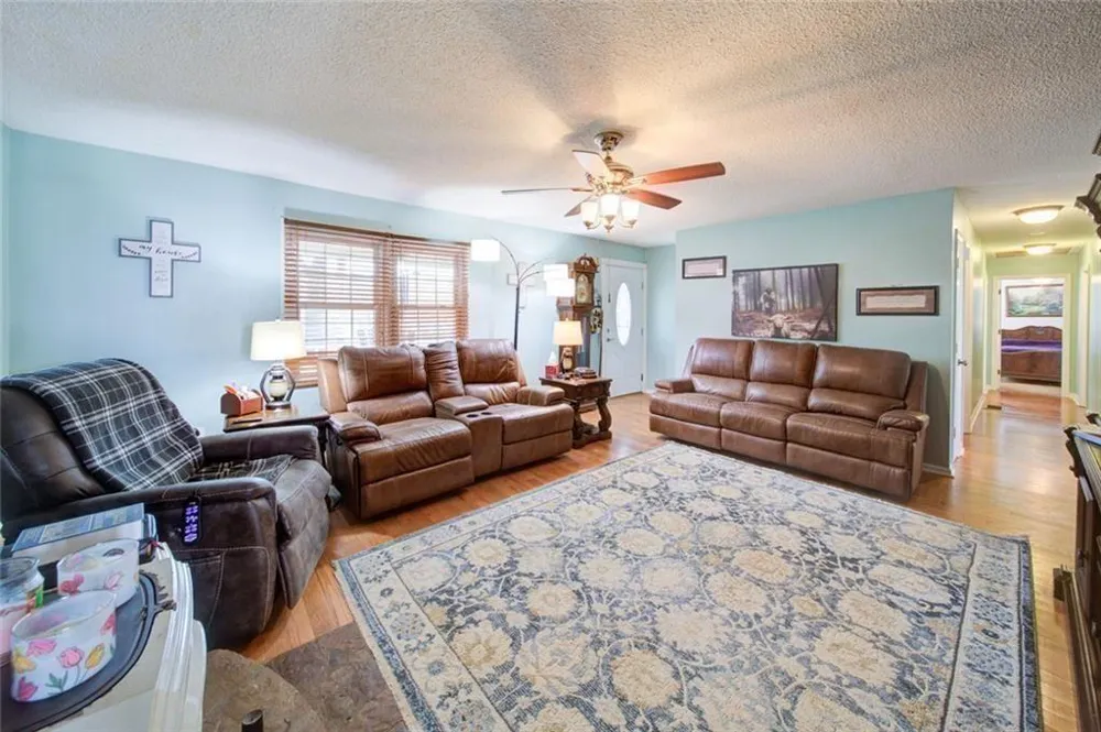 1268 Riverbend Road Demorest, GA 30535