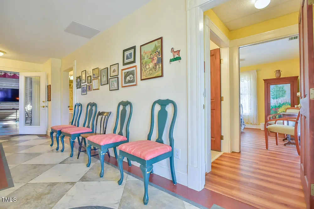 144 Celebrity Dairy Way Siler City, NC 27344