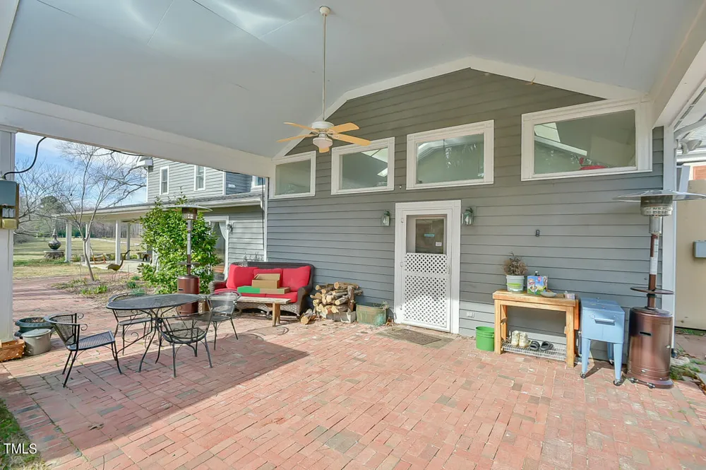144 Celebrity Dairy Way Siler City, NC 27344