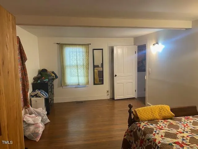 144 Celebrity Dairy Way Siler City, NC 27344