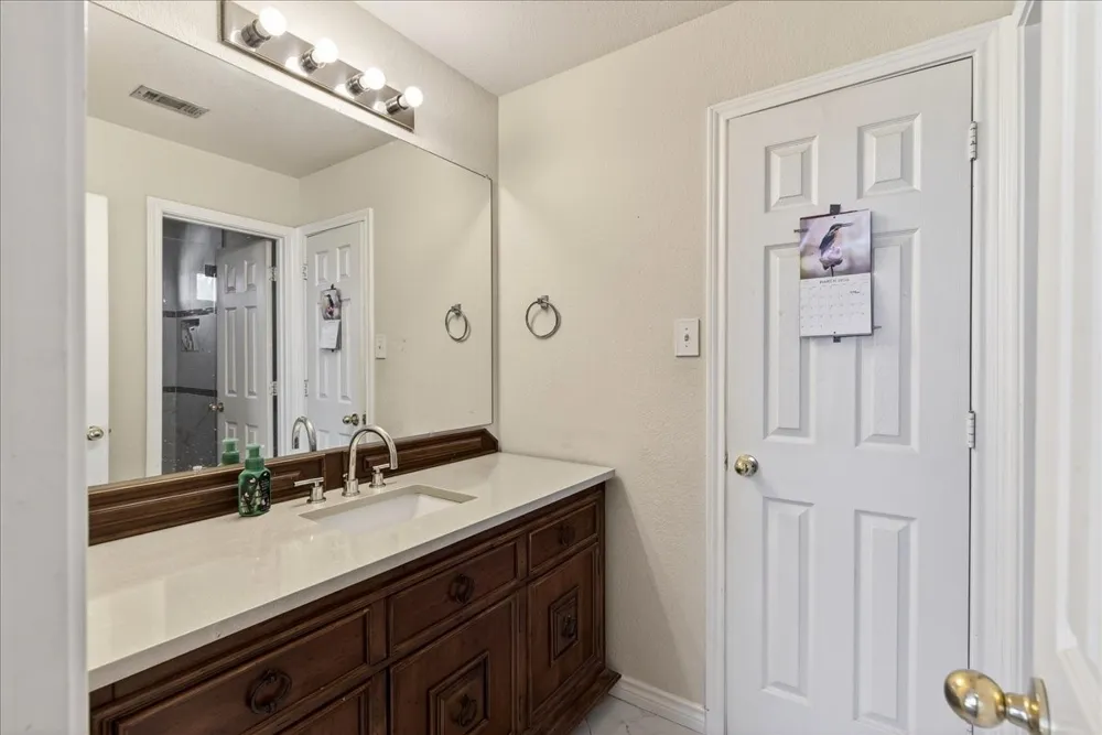 7308 Hawk Lane Sachse, TX 75048