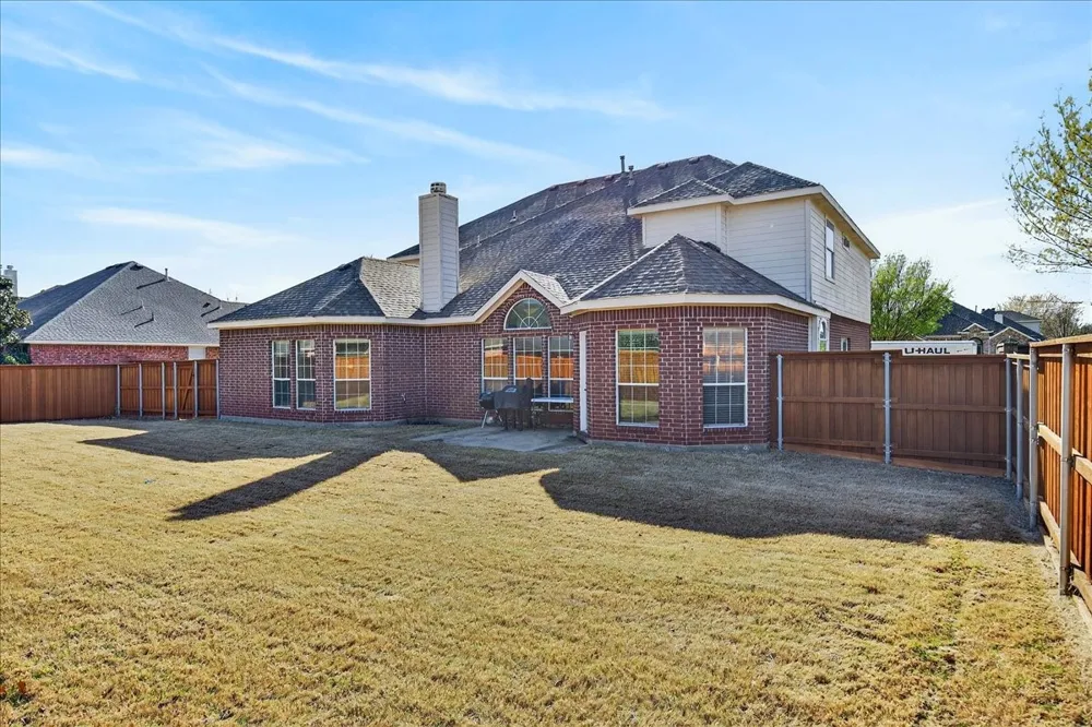 7308 Hawk Lane Sachse, TX 75048