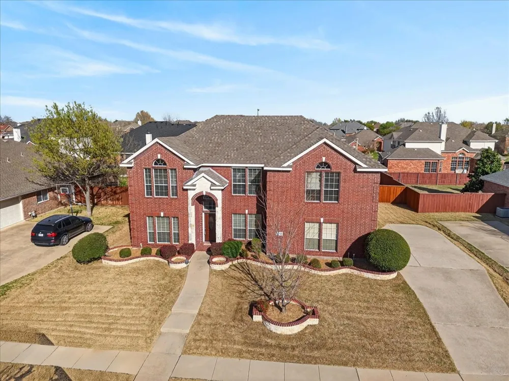 7308 Hawk Lane Sachse, TX 75048