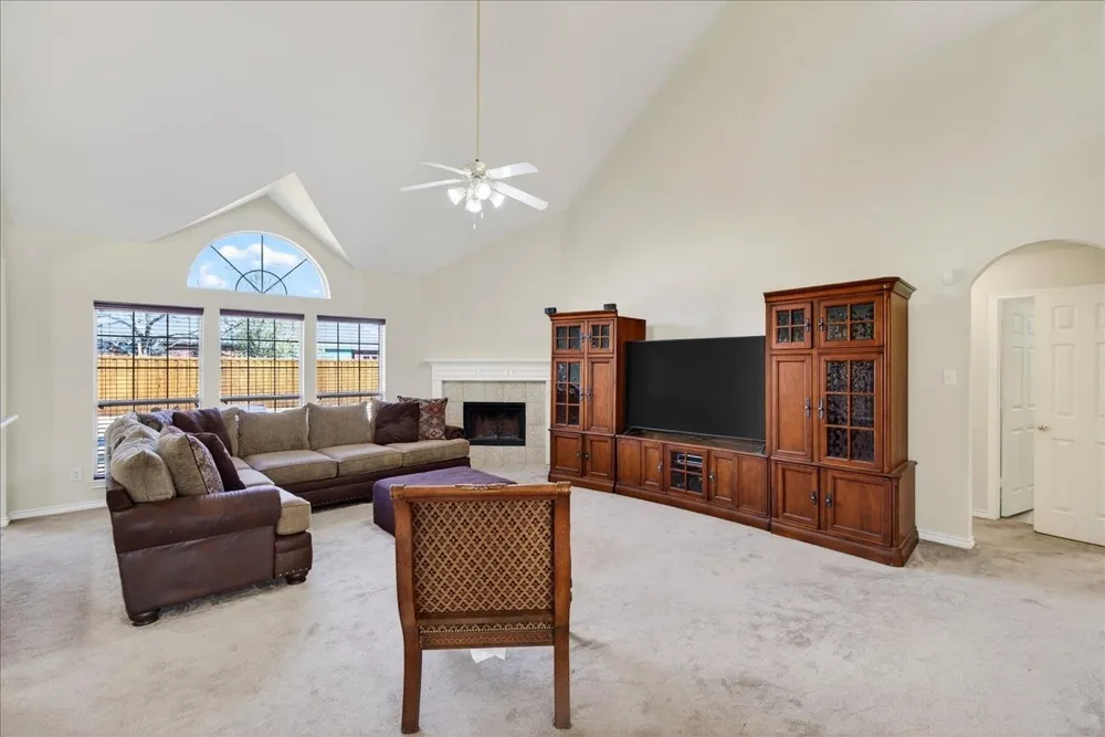 7308 Hawk Lane Sachse, TX 75048