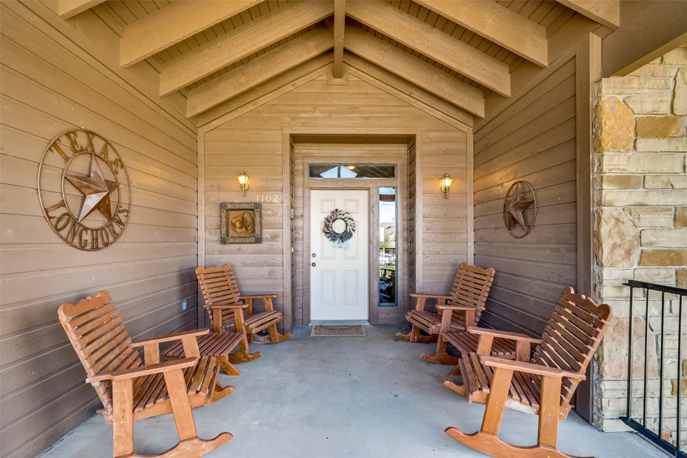 1102 Eagle Point Circle Possum Kingdom Lake, TX 76449