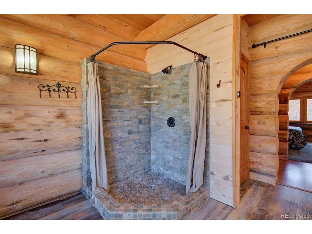 33 Cottonwood Drive Antonito, CO 81120