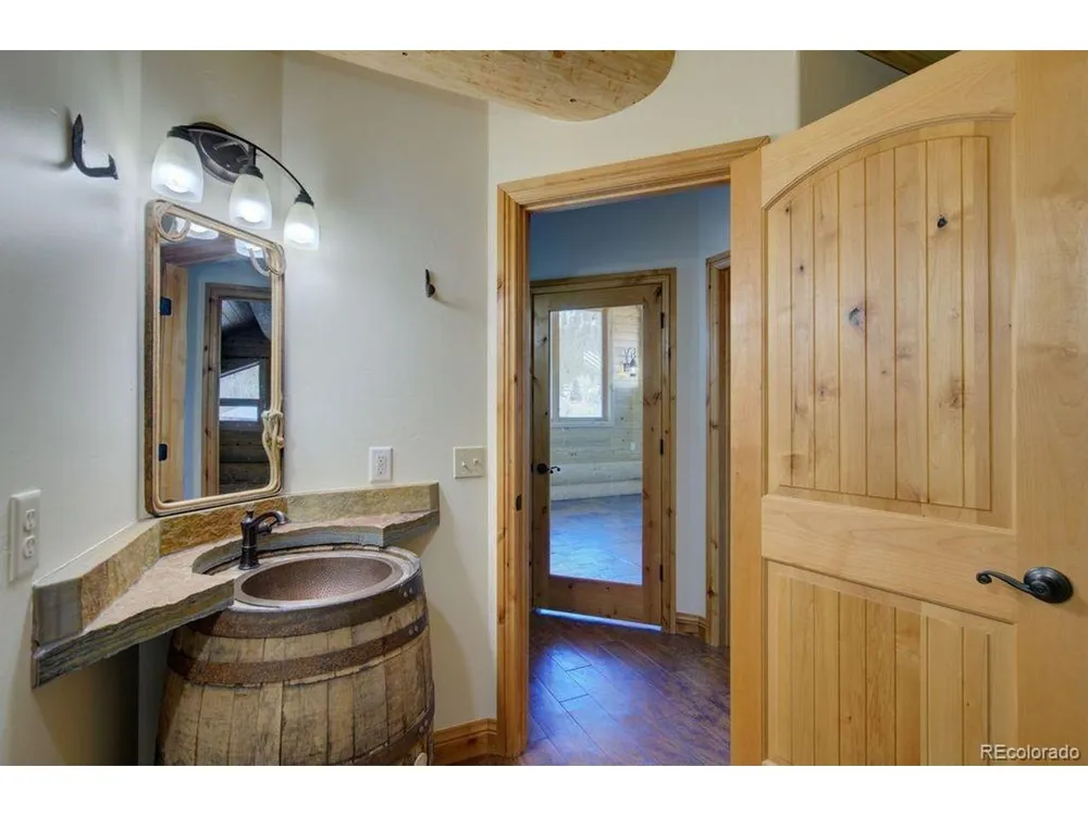 33 Cottonwood Drive Antonito, CO 81120