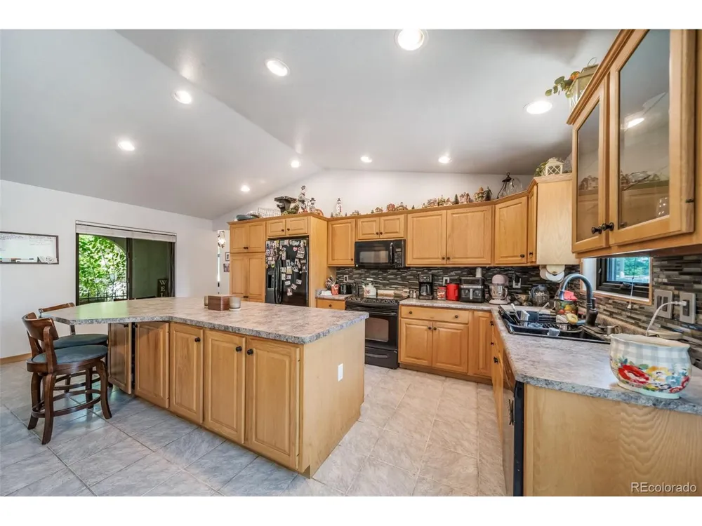 305 Kimble Avenue Swink, CO 81077