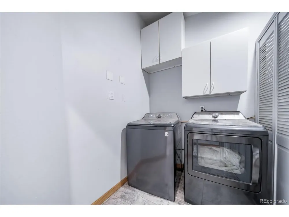 305 Kimble Avenue Swink, CO 81077