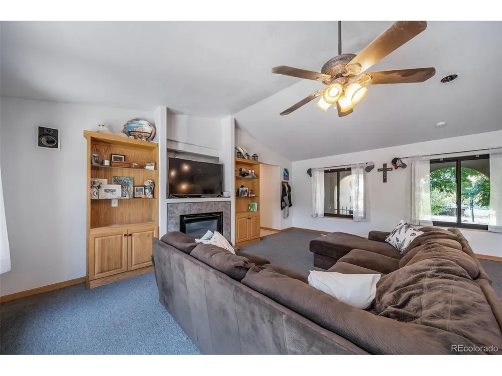 305 Kimble Avenue Swink, CO 81077