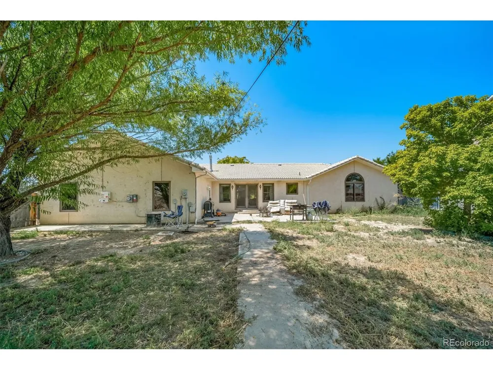 305 Kimble Avenue Swink, CO 81077