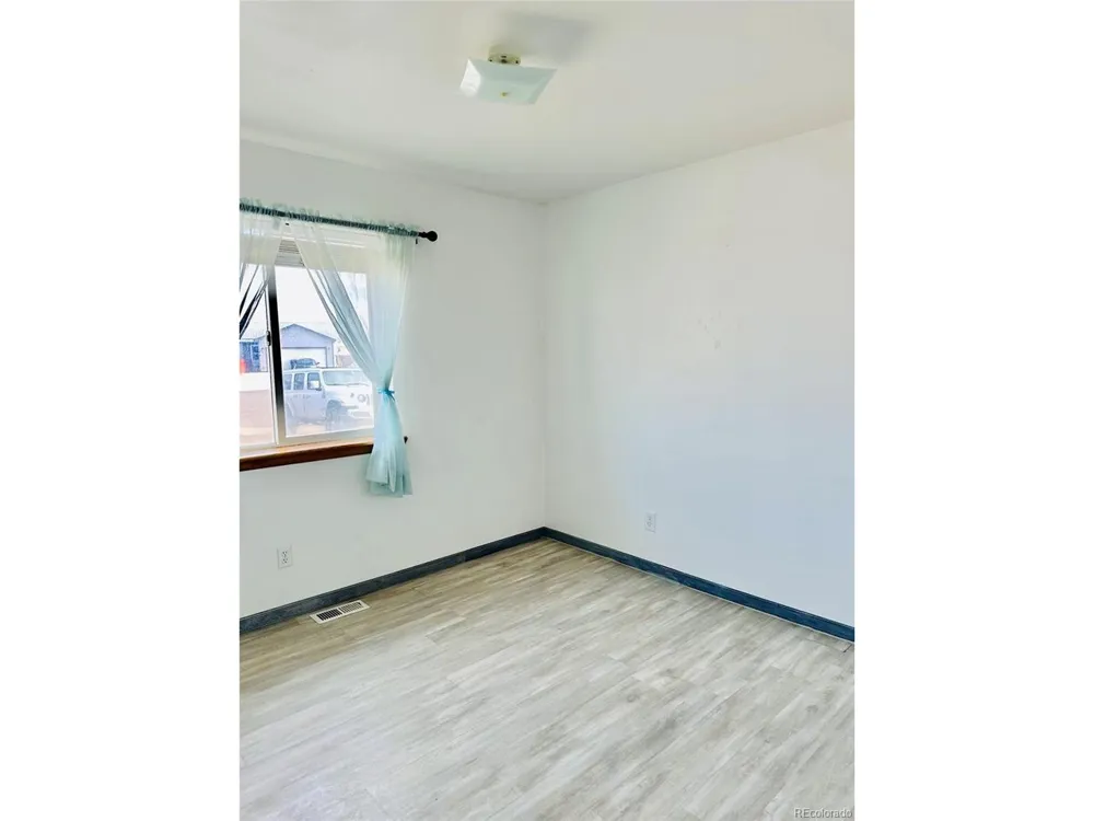 2832 Gold Place Alamosa, CO 81101