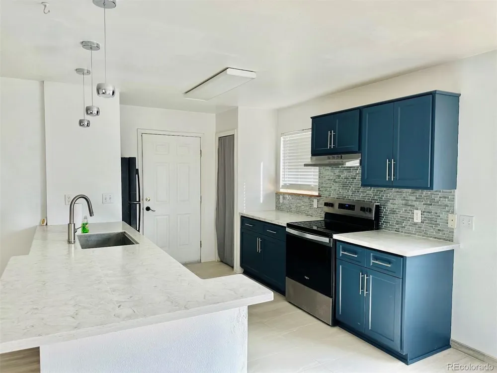 2832 Gold Place Alamosa, CO 81101