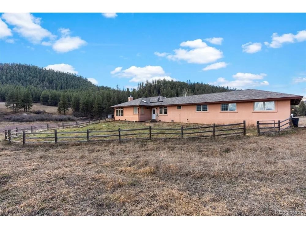 24800 US Highway 160 Bayfield, CO 81122