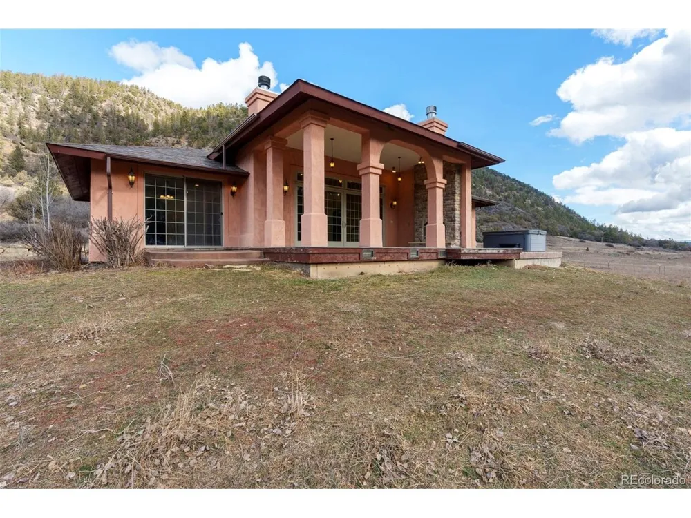 24800 US Highway 160 Bayfield, CO 81122
