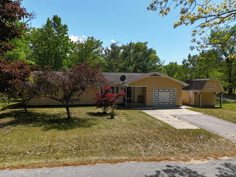 14099 Studebaker Avenue Dickson Township, MI 49619