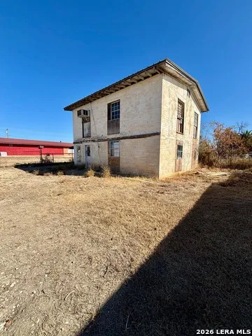 211 E Maverick Crystal City, TX 78839