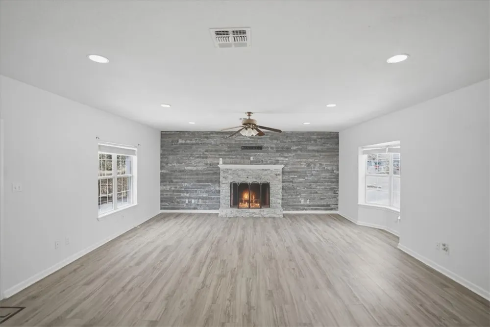 1601 Owens Avenue Three Rivers, TX 78071