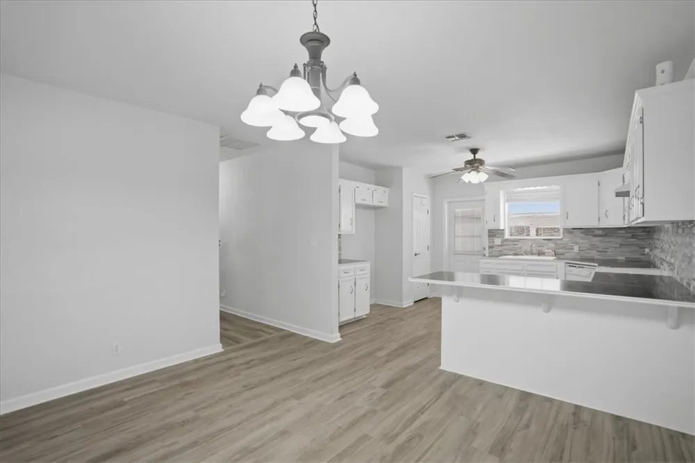 1601 Owens Avenue Three Rivers, TX 78071