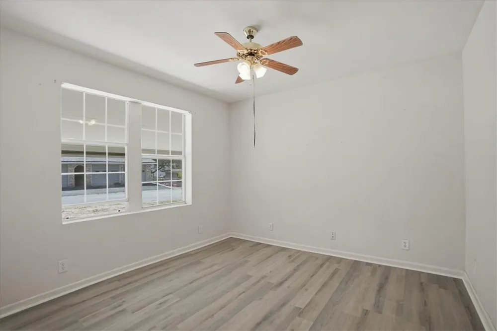 1601 Owens Avenue Three Rivers, TX 78071