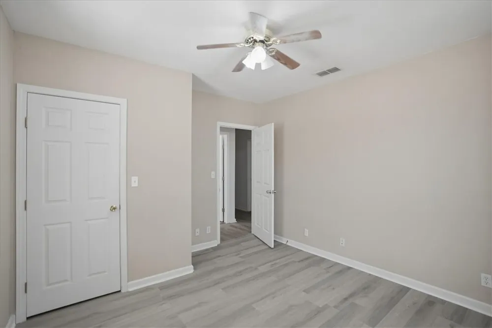 1601 Owens Avenue Three Rivers, TX 78071