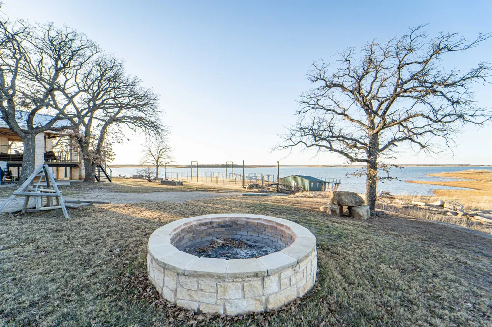 10317 County Road 197 Breckenridge, TX 76424